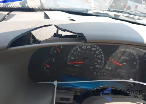 2000 Ford Expedition Xlt из США, поврежденный, VIN 1FMRU1560YLB71271